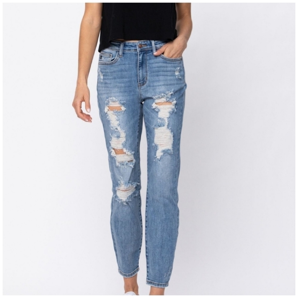 Sz 3/26 Judy Blue Boyfriend Distressed Jeans